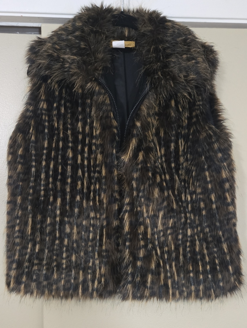 Painted Pony Faux Fur Vest Size Small